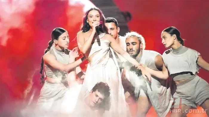 Eurovision yarı finali protestoların gölgesinde kaldı! Konuk şarkıcı Sertab Erener'e büyük tepki! 3