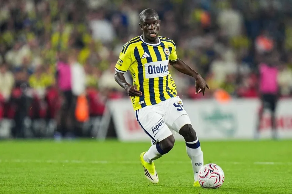 1790507675739.jpeg Aziz Yıldırım, Kante'nin sözleşmesindeki 3 milyon avroluk ödeme maddesine tepki gösterdi. (AA)