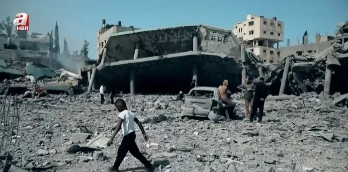 a-haberden-asrin-soykirimi-gazze-belgeseli-365-kilometrekareye-kac-olum-sigar-1764456900665.jpg (FOTO: AHABER.COM.TR EKRAN GÖRÜNTÜSÜ)