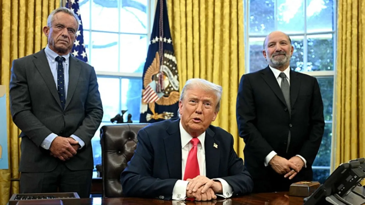 Trump Avrupa'ya resmen savaş açtı! Yüksek gümrük vergilerini duyurdu tehditler savurdu: Görüşmeler iptal!