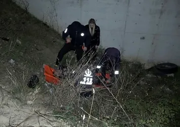 15 metreden yuvarlanarak uçuruma düştü