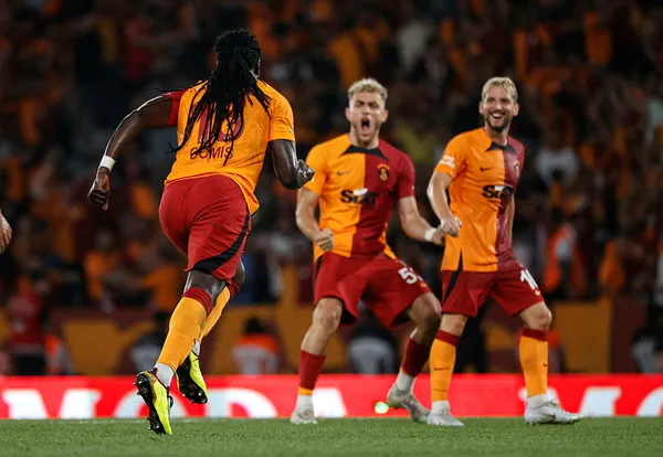 1660945890323.jpg Okan Buruk'tan Mauro Icardi sözleri! Yıldız isim Galatasaray'a mı transfer olacak? - 1