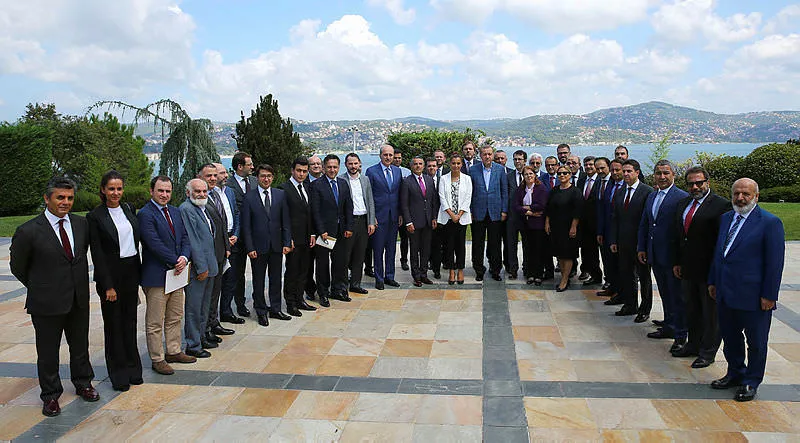 Erdoğan - Medya Buluşması: Atacağımız adımlar var rehavete kapılmıyoruz! - 1