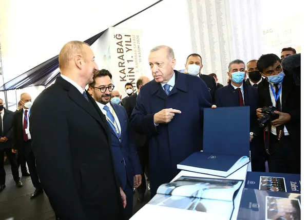 baskan-recep-tayyip-erdogandan-azerbaycanda-son-dakika-aciklamalari-1635265509968.jpg Başkan Recep Tayyip Erdoğan'dan Azerbaycan'da son dakika açıklamaları - 4