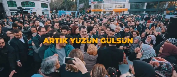 Cumhur İttifakı’nın İBB Başkan adayı Murat Kurum’un yeni seçim şarkısı büyük beğeni topladı! Yüzün Gülsün İstanbul