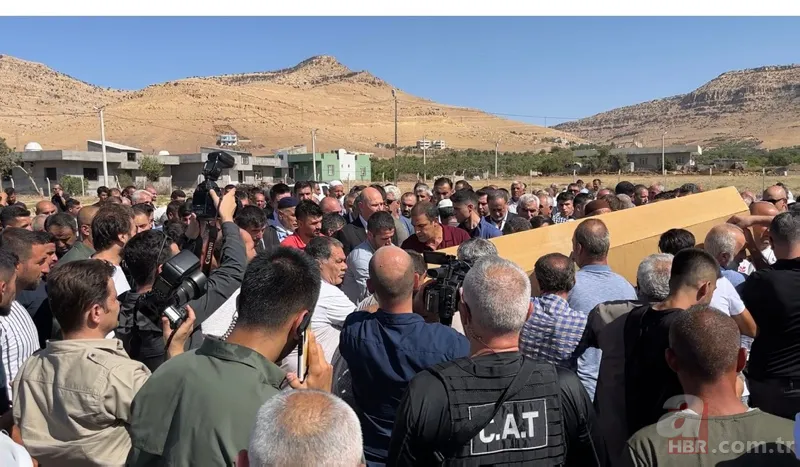 Mardin'deki feci kazadan geriye kalanlar gün aydınlanınca ortaya çıktı! Vatandaşlar oraya akın etti 4