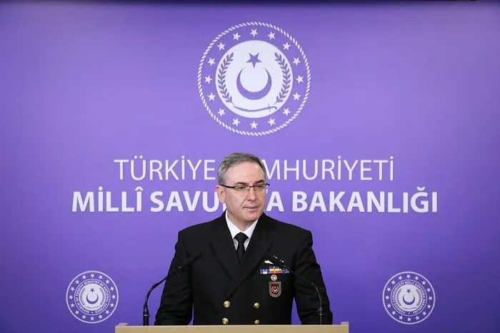 milli-savunma-bakanligindan-pkkya-cok-agir-darbe-1-haftada-108-terorist-sari-torbada-1715246658359.jpeg Milli Savunma Bakanlığından sınır ötesine harekat mesajı: Süreli operasyon evresindeyiz - 2
