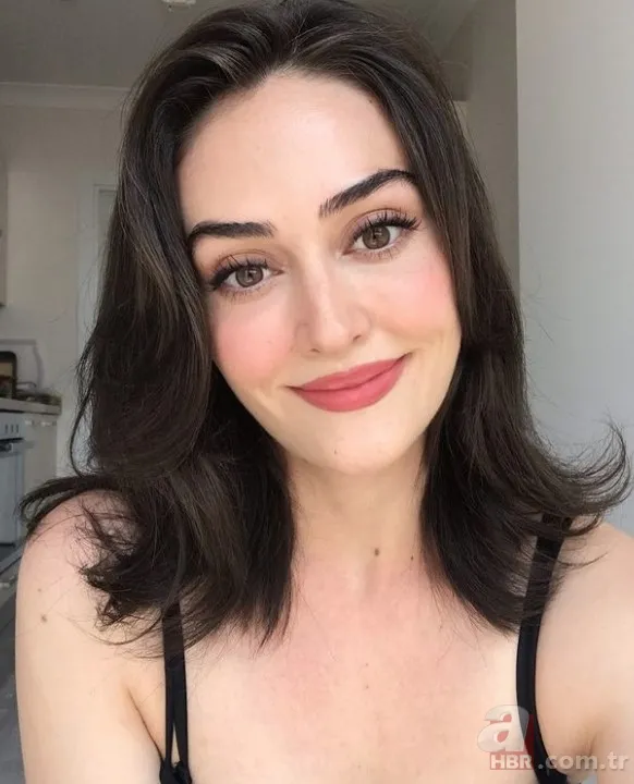 Ünlü oyuncu Esra Bilgiç Twitter’da kendisi ile ilgili iddialara tokat gibi yanıt verdi! Esra Bilgiç'ten sert tepki! Meğer okula... 2