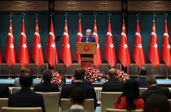 Son dakika: Türkiye'nin gözü Cumhurbaşkanlığı Kabinesi'nde! Gündem fahiş fiyatlarla mücadele ve koronavirüs salgınındaki son durum - 11