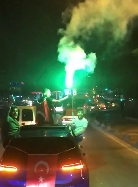 İstanbul’daki asker uğurlamalarında terör estiren şehir magandaları yakalandı! 2 yıla kadar hapisle yargılanacaklar