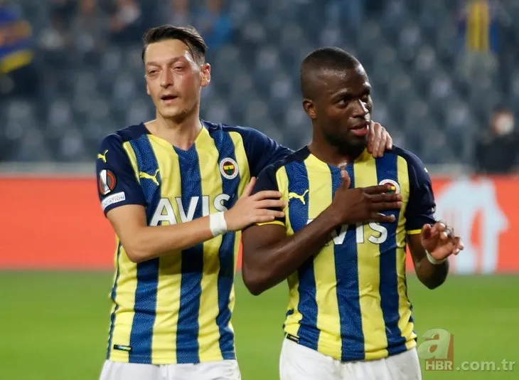 Fenerbahçeli Enner Valencia gidiyor mu? Flaş transfer gelişmesi!