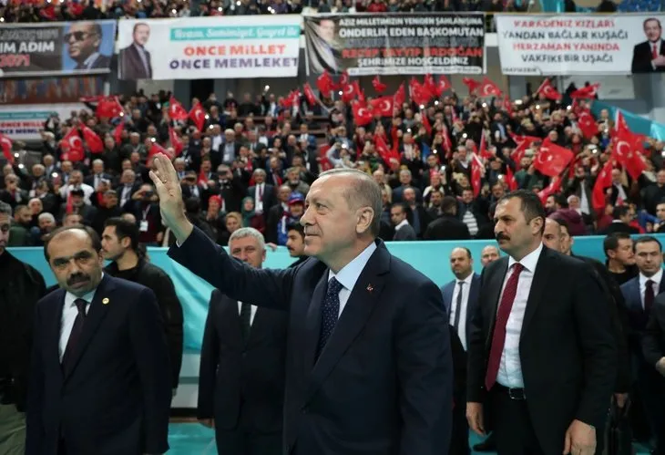 Başkan Recep Tayyip Erdoğan'a Trabzon'da sevgi seli