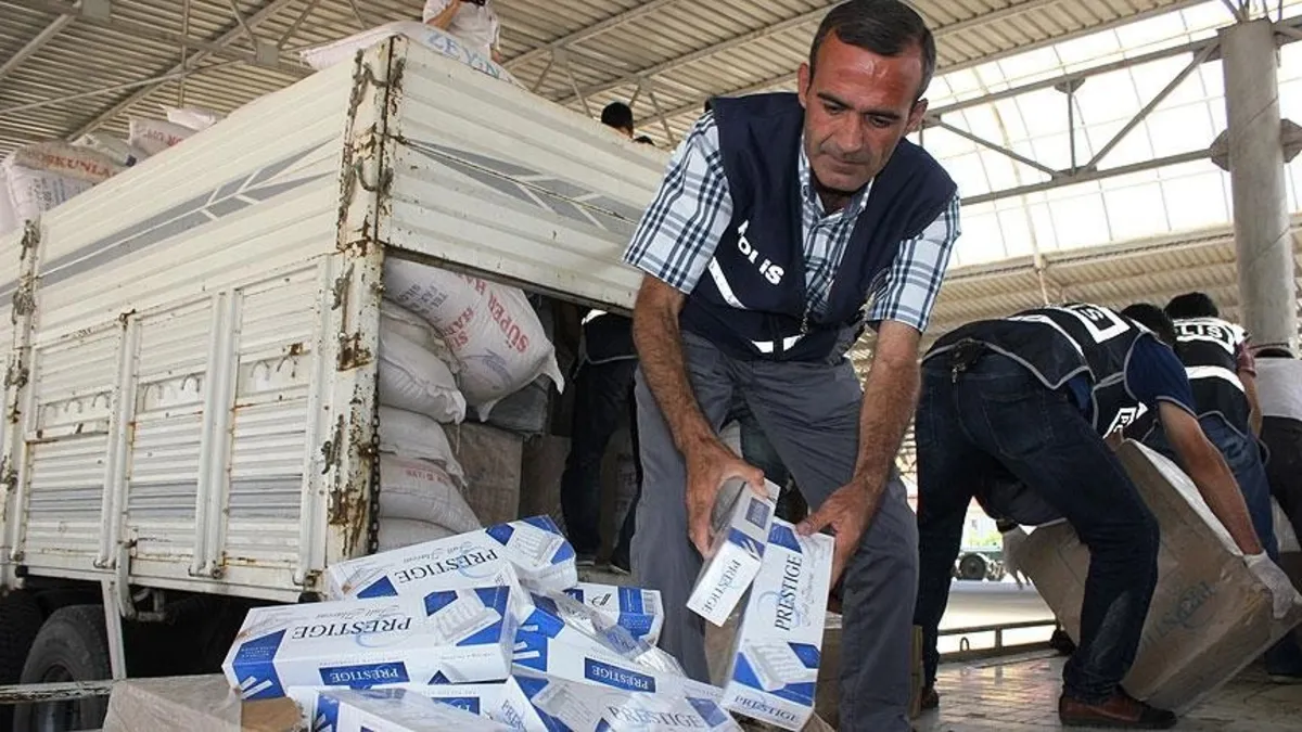 Tankerde 19 bin 595 paket kaçak sigara ele geçirildi