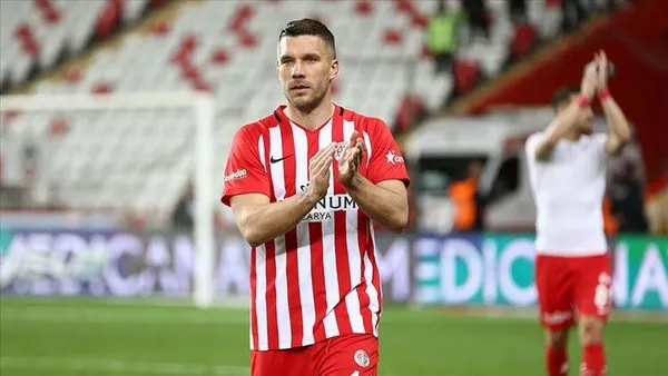 tff-menajerlere-verilen-ucretleri-duyurdu-fenerbahce-listenin-basinda-yer-aldi-1617204237341.jpg TFF menajerlere verilen ücretleri duyurdu! Fenerbahçe listenin başında yer aldı - 5