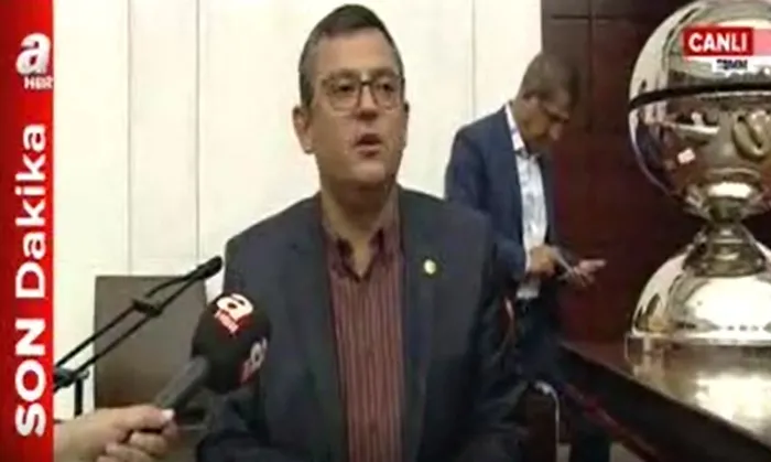 Köprüye yürüdük tankın üzerine çıktık! 15 Temmuz’da A Haber vatandaşla birlikte sırt sırta verdi! İşte arşivden tarihi görüntüler...