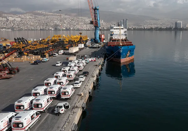 Gazze'ye sağlık gemisi İzmir'den yola çıkacak - 1