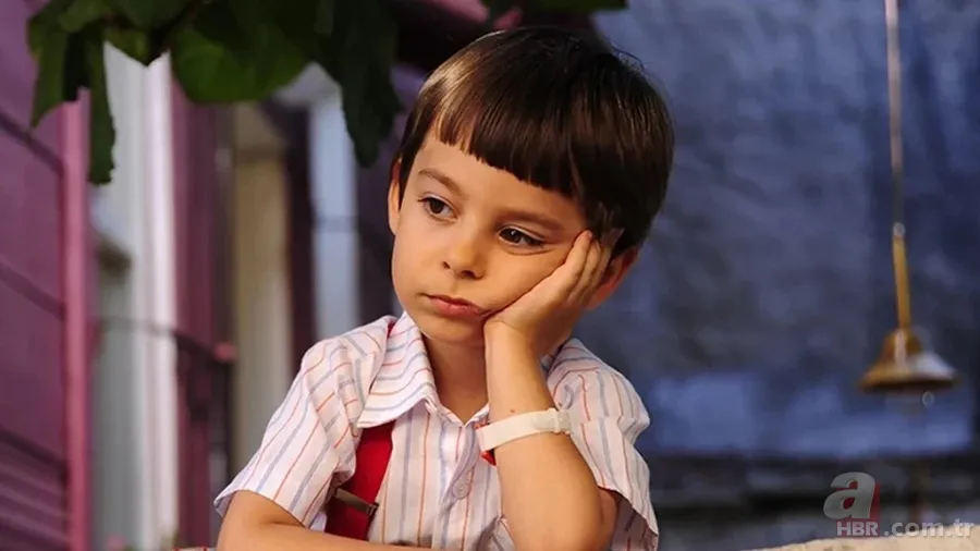 Öyle Bir Geçer Zaman Ki'nin Osman'ı Emir Berke Zincidi son haliyle şoke etti 1