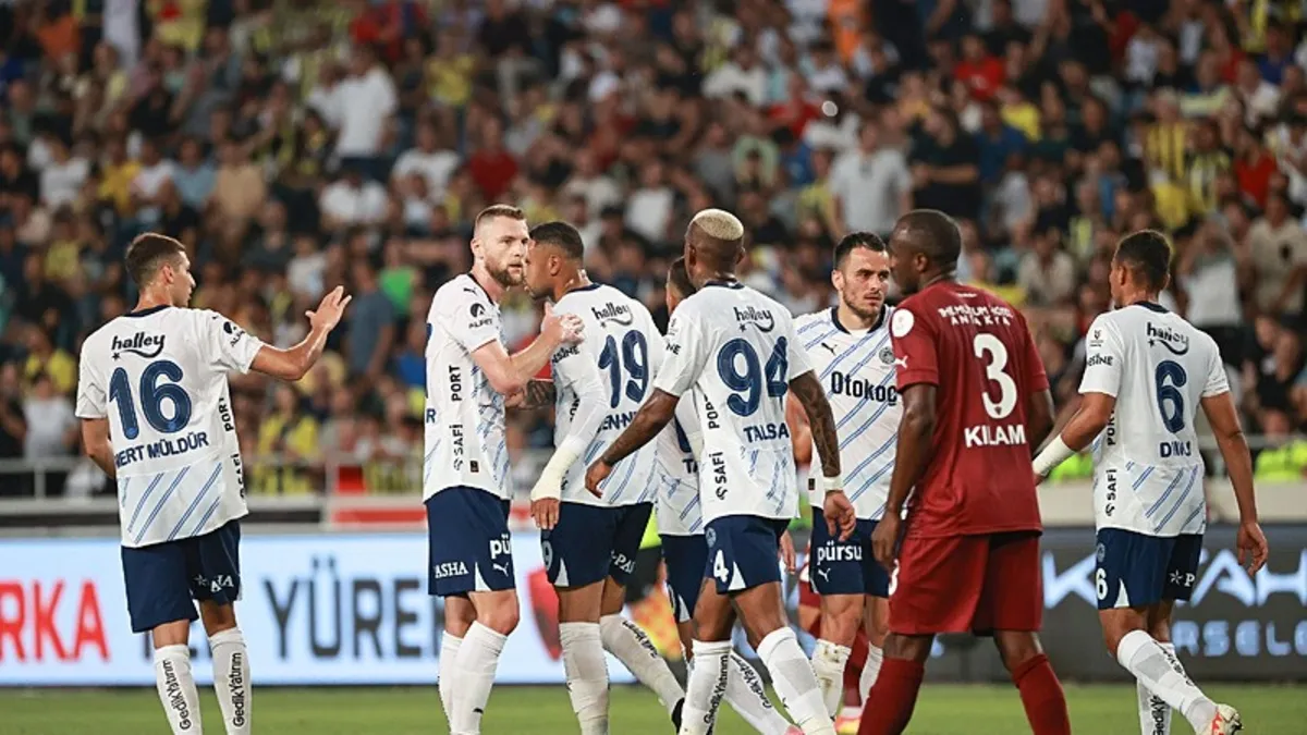 Fenerbahçe ligi Konyaspor maçıyla bitiriyor