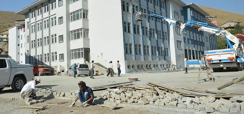 Hakkari'ye 246 milyon liralık eğitim yatırımı
