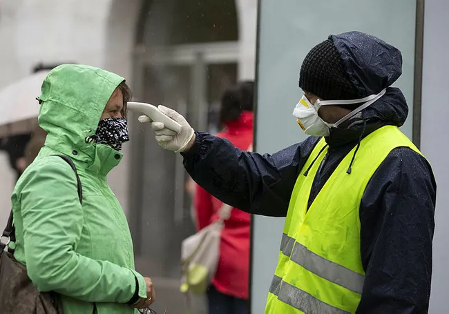 Almanya'dan koronavirüs açıklaması: Tehlike geçmedi yardımcı olun - 3