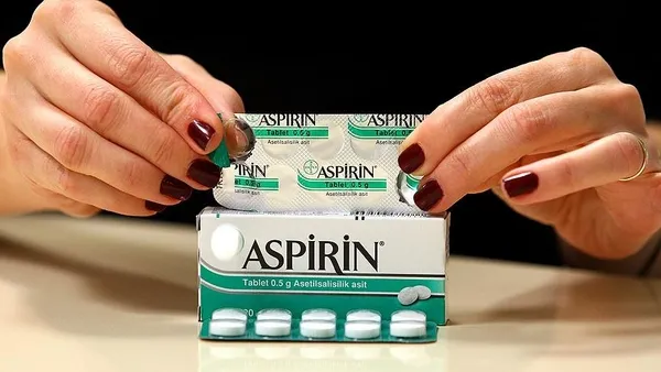 Aspirin hakkında korkutan gerçek! 60 yaş üstüne kritik uyarı! Düşük doz da olsa...