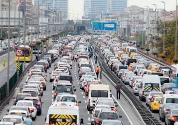 Trafik sigortasında zam hesabı değişti! Araç sahipleri dikkat...
