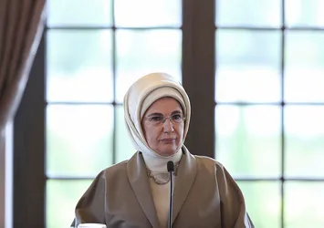 Başkan Erdoğan'ın eşi Emine Erdoğan Antalya Diplomasi Forumu'na katılan liderlerin eşleriyle bir araya geldi