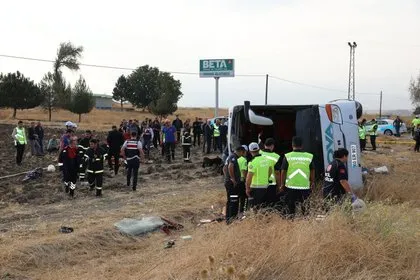Amasya’da yolcu otobüsü devrildi! Çok sayıda ölü ve yaralı var! İşte olay yerinden ilk görüntüler