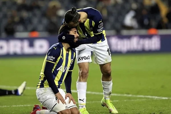 irfan-can-kahveci-altay-maci-sonrasi-esti-gurledi-sustum-sabrettim-1642626176673.jpg İrfan Can Kahveci Altay maçı sonrası esti gürledi: Sustum, sabrettim... - 2