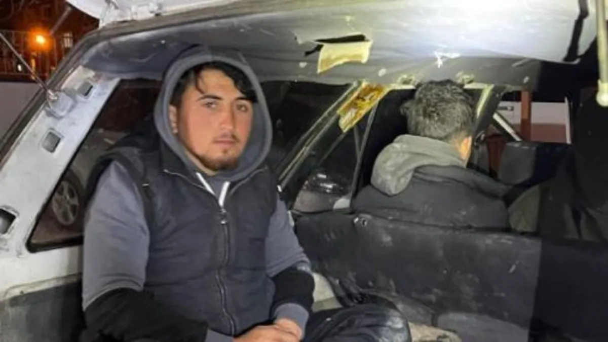Hatay'da 21 kaçak göçmen yakalandı: 5 tutuklama