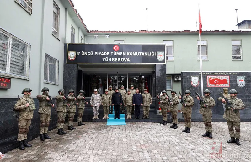 Sınıra askeri sevkiyat başladı! Kara harekatı artık an meselesi 11
