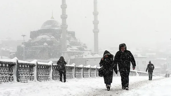 Türkiye'ye Sibirya soğukları ve kar geliyor! Hangi illere kar yağacak? Meteoroloji'den kar ve sel uyarısı - 2