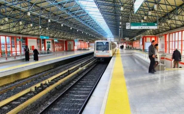 ankaray-kapali-mi-calisiyor-mu-8-mart-ankaray-metro-arizasi-son-durum-nedir-ankaray-neden-calismiyor-1646730165207.jpg Ankaray kapalı mı, çalışıyor mu? 8 Mart Ankaray metro arızası son durum nedir? Ankaray neden çalışmıyor? - 4