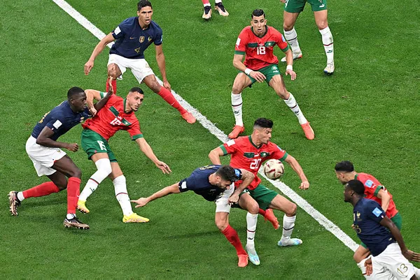 Fransa Cumhurbaşkanı Emmanuel Macron’dan Fas Milli Takımına övgü