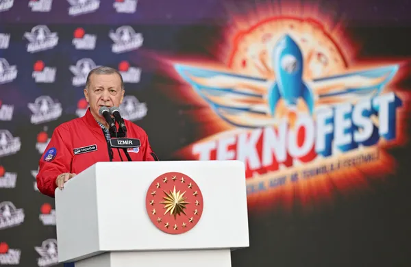 Son dakika | Başkan Erdoğan İzmir TEKNOFEST’te | Dikkat çeken Karabağ mesajı: 30 yıl sonra eve dönenler size dua ediyor