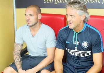 Sneijder’dan Mancini'ye telefon!