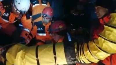 Yüsra bebek ve annesi böyle kurtarıldı!