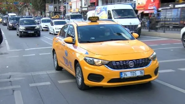 CHP'li Ekrem İmamoğlu'nun taksi açıklamasına tepki! Siyasi rant için yapıyor - 5