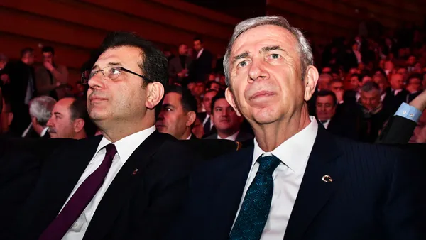 1701889262477.jpg Ekrem İmamoğlu ile Mansur Yavaş kafa kafaya! Yeni rüşvet skandalı! Yavaş'ın Arslan'ı ortaya döktü: İmamoğlu satın aldı - 6