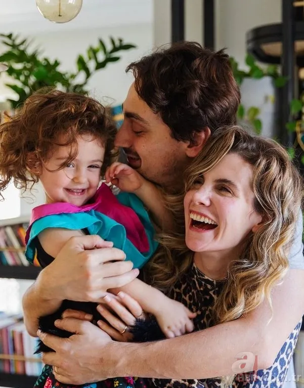 Bahar'ın Timur'u Mehmet Yılmaz Ak'ın eski hali ortaya çıktı! Yıllar önce o dizide oynamış! Ne İçerde, ne de Çukur... 25