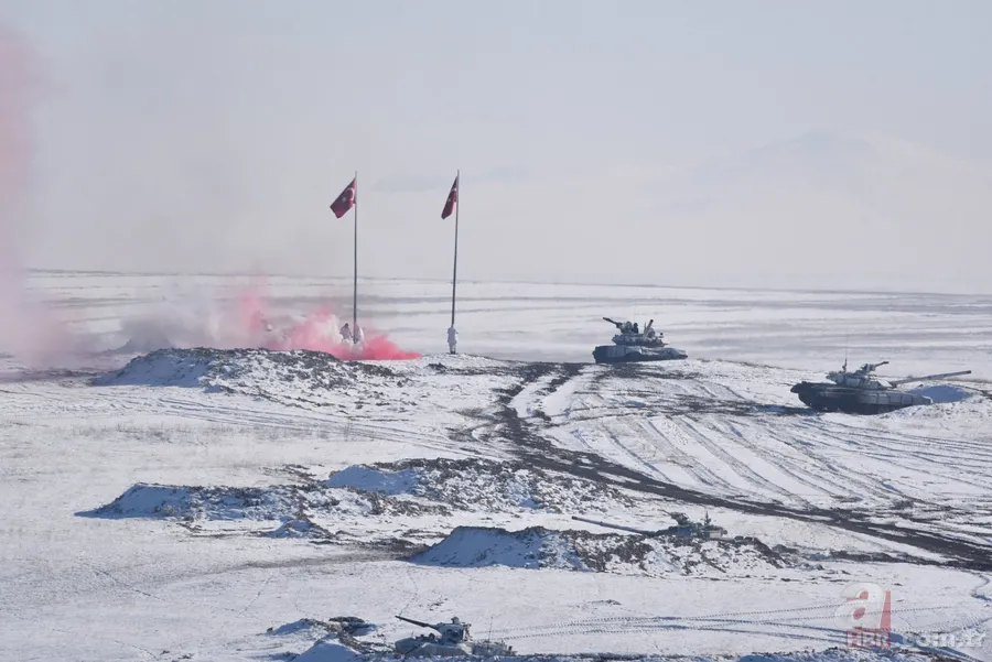 Eksi 19 derecede tam isabet! Kars'ta hedefler vuruldu | İnsansız zırhlı muharebe aracı sahnede 9