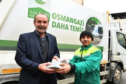 Bursa’da temizlik işçisi çöpten servet buldu!
