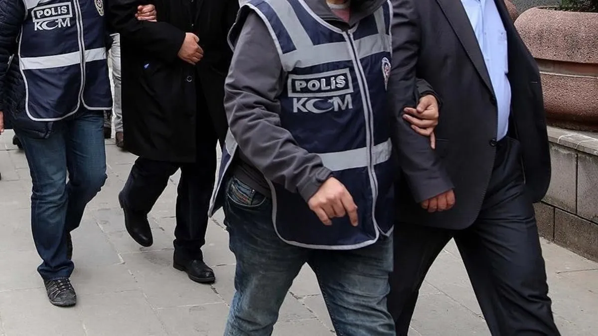 Vergi müfettişlerine rüşvet operasyonu!