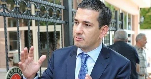 Cumhuriyet yazarları Barış Pehlivan ve Barış Terkoğlu’nun avukatı FETÖ borsasının organizatörü çıktı! Dikkat çeken gelişme