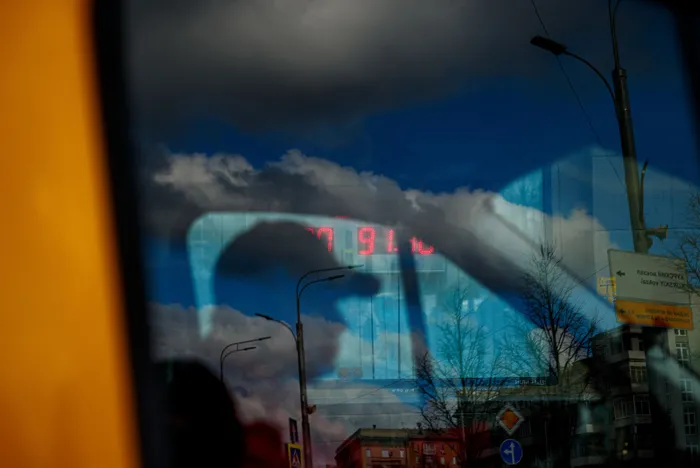 Son dakika: Yaptırımlar Rusya ekonomisini mahvedecek! Rusya Merkez Bankasından şok faiz artışı: Yüzde 9,5’ten yüzde 20’ye çıkardı - 4