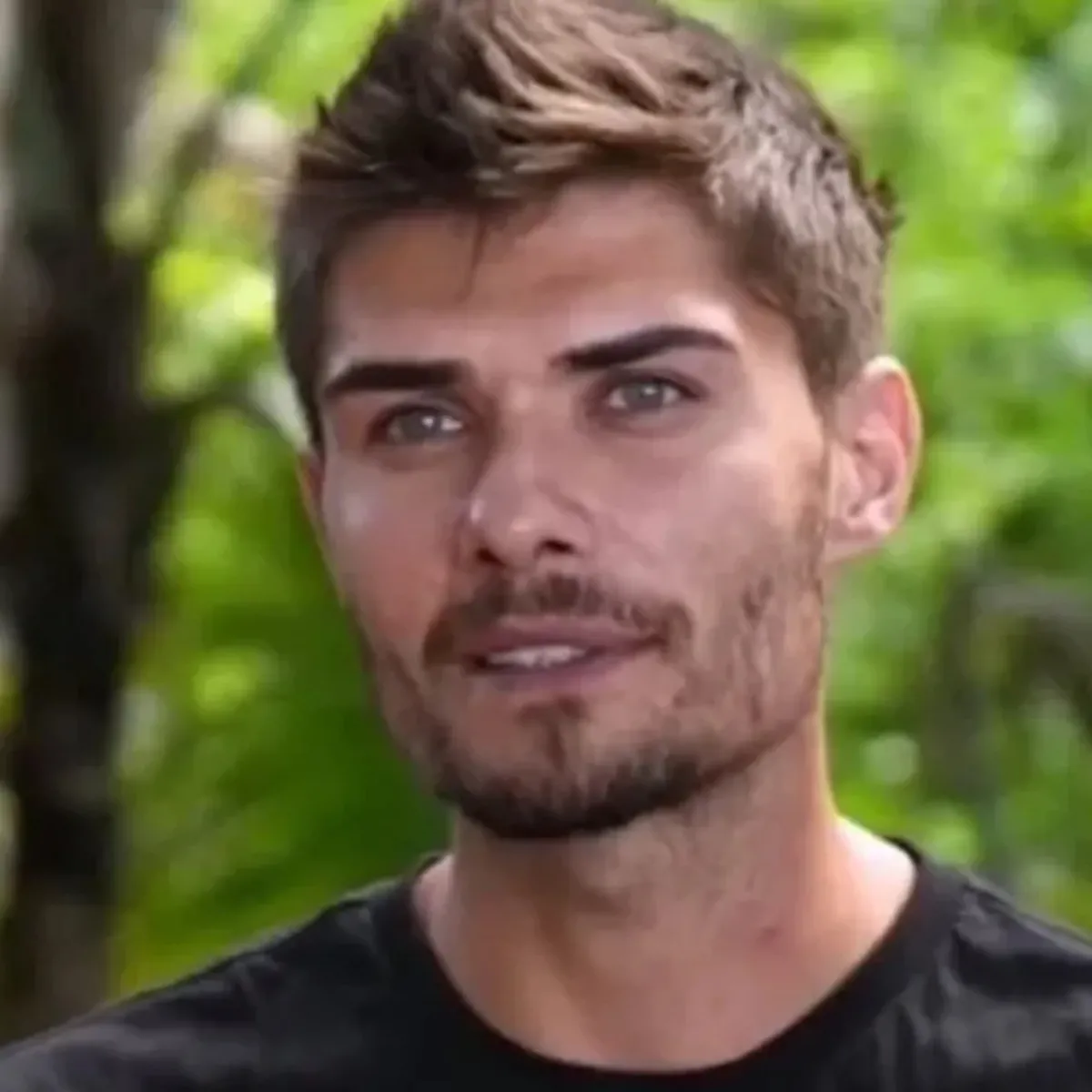 Oyuncu Barış Murat Yağcı uyuşturucu operasyonunda gözaltına alındı