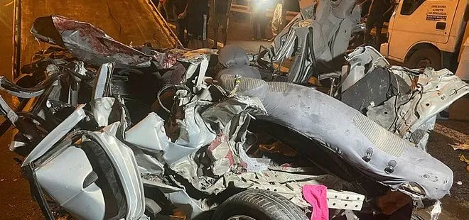 İstanbul’da zincirleme kaza! Çok sayıda araç birbirine girdi! 4 çocuk hayatını kaybetti...