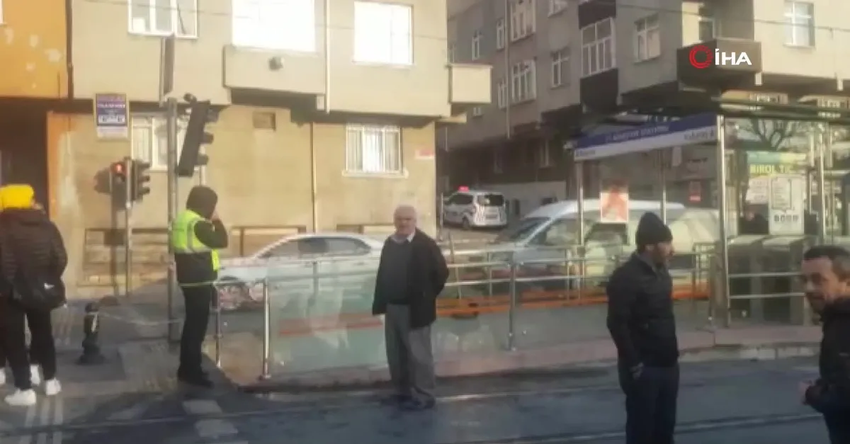 Güngören'de kaza! Tramvay seferleri aksadı!