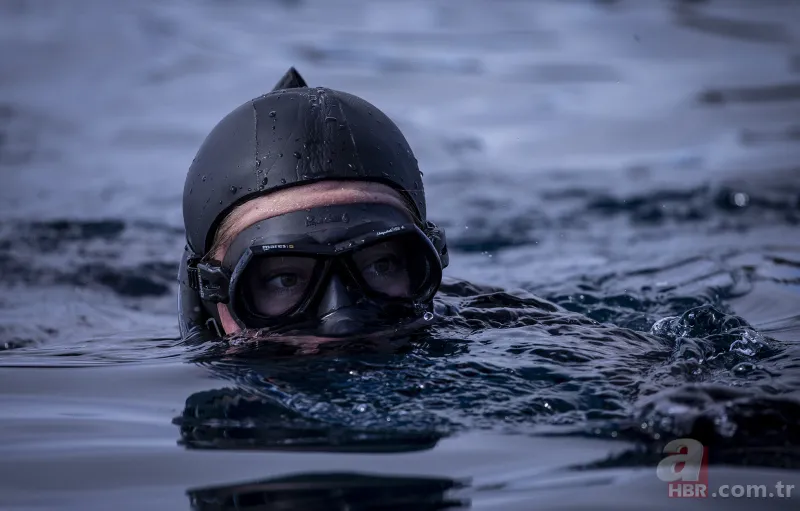 Şahika Ercümen Antartika'da dalış yaptı 16