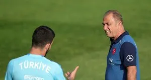 Terim’in kızından Arda Turan’a gönderme!